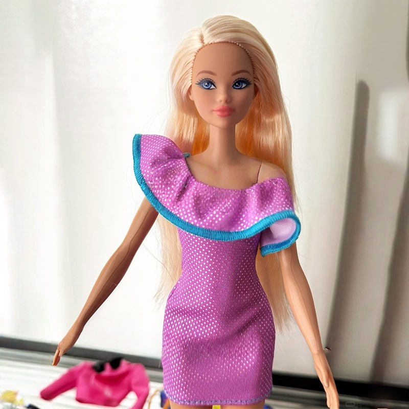 الأصلي ماتيل أوديل الوجه باربي - مراجعة Mattel Toy Barbie وسعره